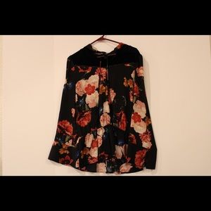 Worthington Long Sleeve Black Floral Blouse
